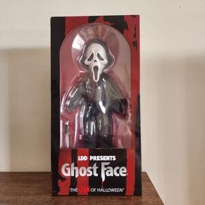 New Mezcotoyz Ghost Face Scream Toy Action Figure